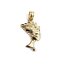 Load image into Gallery viewer, 10k yellow Gold tiny Egyptian queen Nefertiti head Pendant fine jewelry 0.9g

