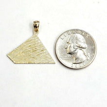 Load image into Gallery viewer, New 14k yellow solid Gold Egyptian pyramid Pendant fine gift jewelry 2.6g
