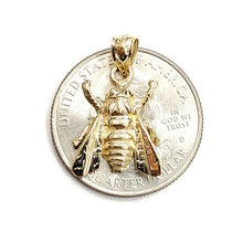 Load image into Gallery viewer, New 14k yellow Gold solid honey bee Pendant charm gift fine jewelry 1.9g
