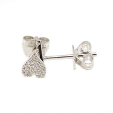 Load image into Gallery viewer, New 14k white Gold 0.10Ct Round Diamonds heart stud Earrings Push Back Fastening
