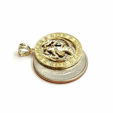 Load image into Gallery viewer, 14k yellow Gold cancer crab zodiac sign round Pendant charm fine jewelry 2.9g
