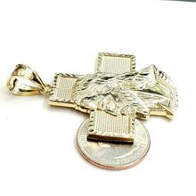 Load image into Gallery viewer, 10k yellow gold Jesus face head pendant charm fine gift religious jewelry 8.4g
