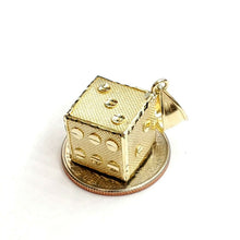 Load image into Gallery viewer, 10k yellow Gold 3D dice Pendant charm diamond cut gamble Vegas fine jewelry 6.8g
