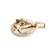 Load image into Gallery viewer, 14k yellow Gold Freemason Masonic Pendant charm gift religious fine jewelry 2.3g
