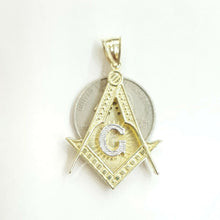 Load image into Gallery viewer, 10k two-tone solid Gold Freemason Masonic Pendant charm jewelry fine gift 5.3g
