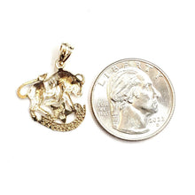Load image into Gallery viewer, New 14k yellow Gold taurus bull zodiac sign astrology Pendant charm jewelry 1.6g
