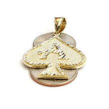 Load image into Gallery viewer, 10k yellow Gold Ace of spade Pendant casino gambling diamond cut jewelry 6.3g
