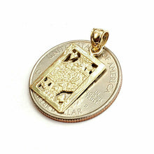 Load image into Gallery viewer, 14k yellow Gold king of hearts Pendant playing card gambling fine jewelry 1.6g
