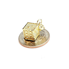 Load image into Gallery viewer, 10k yellow Gold 3D dice Pendant charm diamond cut gamble Vegas fine jewelry 2.3g
