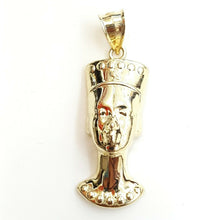 Load image into Gallery viewer, New 10k yellow Gold Egyptian Nefertiti Queen Cleopatra head Pendant jewelry 3.7g
