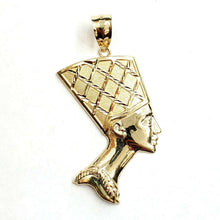 Load image into Gallery viewer, 10k solid yellow Gold Egyptian queen Nefertiti head Pendant fine jewelry 7.1g
