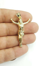 Load image into Gallery viewer, 10k yellow gold Jesus full body religious gift for him her pendant charm 3.1g
