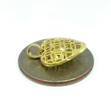 Load image into Gallery viewer, New 10k yellow Gold 3D filigree Heart necklace pendant fine gift jewelry 1.2g
