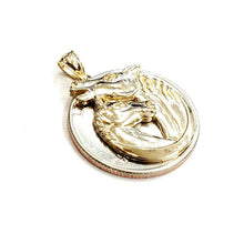 Load image into Gallery viewer, 14k yellow Gold Double Horse Head animal Pendant charm Love fine jewelry 3.1g
