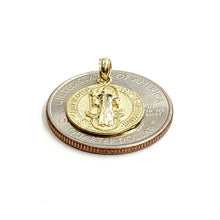 Load image into Gallery viewer, New 10k yellow gold round saint benedict san Benito pendant jewelry 0.58" 1.6g
