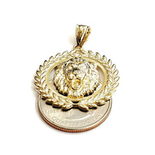 Load image into Gallery viewer, 14k yellow Gold round lion Leo head face Pendant charm gift fine jewelry 4.3g
