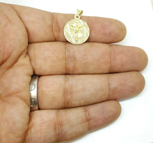 Load image into Gallery viewer, 14k yellow gold round Jesus pendant charm gift religious fine jewelry 0.63" 1.2g
