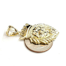 Load image into Gallery viewer, 10k yellow Gold lion head face crown Leo zodiac Pendant charm fine jewelry 4.2g
