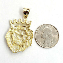 Load image into Gallery viewer, 10k yellow Gold lion head face crown Leo zodiac Pendant charm fine jewelry 4.2g
