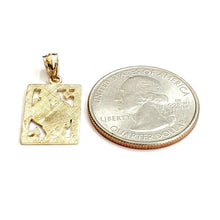 Load image into Gallery viewer, 14k yellow Gold queen of hearts Pendant playing card gambling fine jewelry 1.4g
