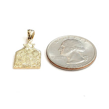 Load image into Gallery viewer, 14k yellow gold tablets of law star of David Jewish Israel torah pendant 2.2g
