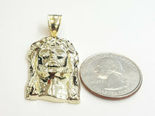 Load image into Gallery viewer, 10k yellow gold Jesus face head pendant charm fine gift religious jewelry 4.8g

