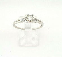 Load image into Gallery viewer, Pre-owned 0.34Ct Natural Diamond platinum Wedding Engagement Ring gift Size 7.25
