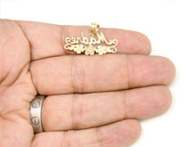 Load image into Gallery viewer, New 14k tri color Gold madre mother flower Pendant charm fine gift jewelry 1.7g
