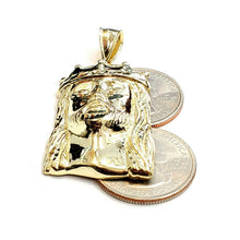 Load image into Gallery viewer, 10k yellow gold Jesus face crown head pendant charm fine religious jewelry 7.1g

