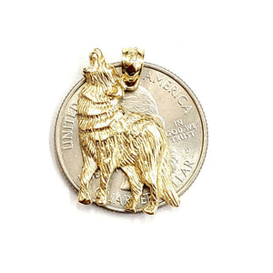 14k yellow Gold howling wolf full body animal Pendant charm fine jewelry 2.3g