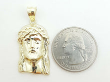 Load image into Gallery viewer, 10k yellow gold Jesus face head pendant charm fine gift religious jewelry 3.2g
