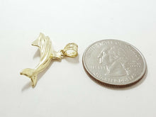 Load image into Gallery viewer, New 10k yellow Gold dolphin animal ocean Pendant charm fine gift jewelry 2.4g
