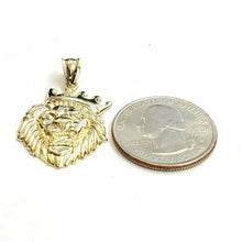 Load image into Gallery viewer, 10k yellow Gold lion head face crown Leo zodiac Pendant charm fine jewelry 2.5g
