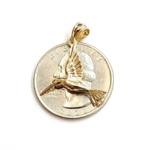 Load image into Gallery viewer, New 14k yellow Gold solid 3D Hummingbird Pendant charm gift fine jewelry 2g
