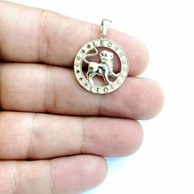 Load image into Gallery viewer, New 14k yellow Gold round lion Leo zodiac sign Pendant charm fine jewelry 2.6g
