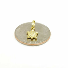 Load image into Gallery viewer, New 14k yellow gold hollow tiny turtle full body pendant fine gift jewelry 0.5g
