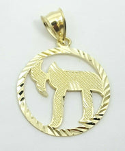 Load image into Gallery viewer, New 10k yellow gold round chai Jewish kabbalah god pendant 0.95" religious 2.4g
