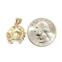Load image into Gallery viewer, New 14k yellow Gold crab cancer zodiac sign Pendant charm fine jewelry 2.6g
