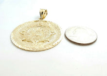 Load image into Gallery viewer, 14k yellow Gold Aztec Mayan sun calendar Azteca pendant fine jewelry 1.52" 8g
