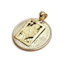 Load image into Gallery viewer, 14k yellow Gold queen of hearts Pendant playing card gambling fine jewelry 1.4g
