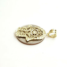 Load image into Gallery viewer, 10k yellow gold khamsa hamsa hand lucky Jewish filigree pendant fine gift 2.1g
