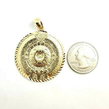 Load image into Gallery viewer, 14k yellow Gold Aztec Mayan sun calendar Azteca pendant fine jewelry 1.52" 8g
