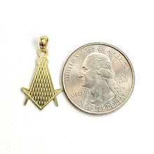 Load image into Gallery viewer, New 10k yellow Gold Freemason Masonic religious Pendant charm fine jewelry 0.9g
