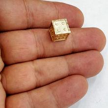 Load image into Gallery viewer, 10k yellow Gold 3D dice Pendant charm diamond cut gamble Vegas fine jewelry 2.3g
