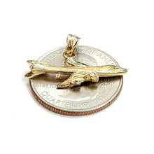 Load image into Gallery viewer, New 14k yellow Gold solid Airplane Aviation pendant charm gift fine jewelry 1.8g
