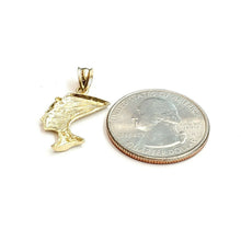 Load image into Gallery viewer, 10k yellow solid Gold Egyptian queen Nefertiti head Pendant fine jewelry 1.8g

