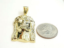 Load image into Gallery viewer, 10k yellow gold Jesus face head pendant charm fine gift religious jewelry 7.9g
