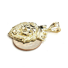 Load image into Gallery viewer, 10k yellow Gold lion head face crown Leo zodiac Pendant charm fine jewelry 4.2g
