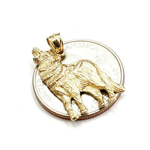 14k yellow Gold howling wolf full body animal Pendant charm fine jewelry 2.3g