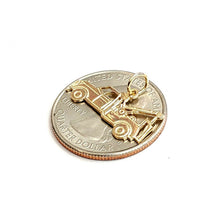 Load image into Gallery viewer, New 14k yellow Gold tow truck car Pendant charm gift fine jewelry 1g
